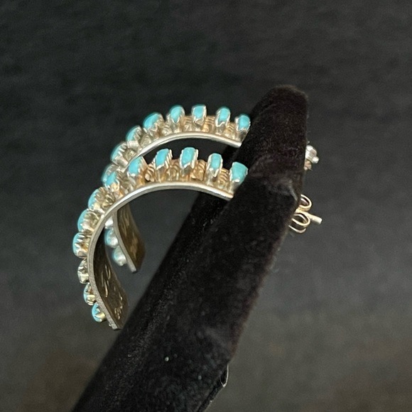ZUNI TURQUOISE HALF HOOP STERLING EARRINGS - Picture 3 of 7